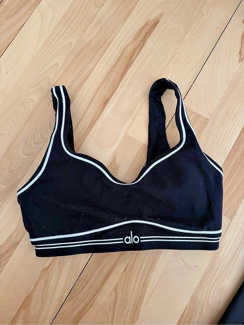 Alo Black Sports Bra Like New